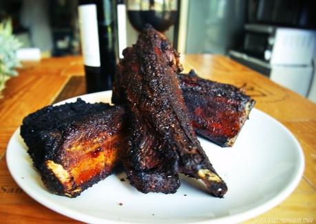 Smoked beef short ribs o Costillas de vaca ahumadas