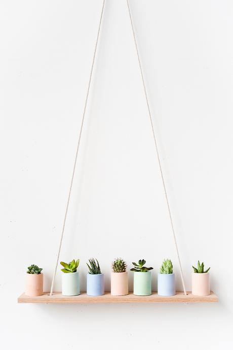DIY: maceteros mini de colores para tus cactus favoritos