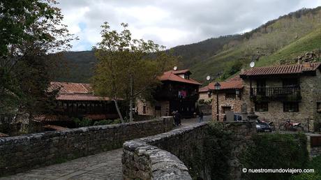 Bárcena Mayor; uno de los pueblos más bellos de España