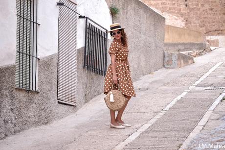 PRETTY WOMAN
