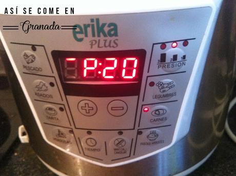 Codillo de cerdo en salsa Codillo de cerdo en salsa