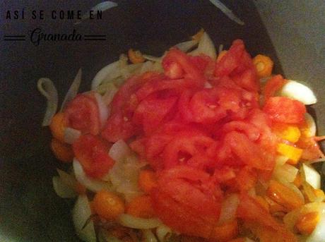 Codillo de cerdo en salsa Codillo de cerdo en salsa