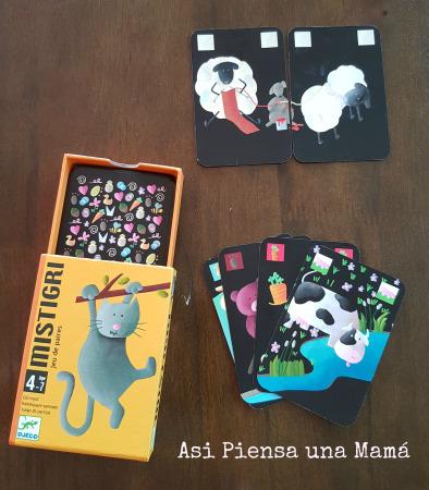 En el parque, en la playa, en los viajes En el parque, en la playa, en los viajes