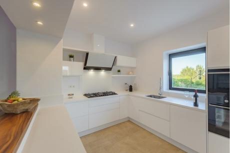 villa vacaciones ibiza villa alquiler ibiza estilo mediterráneo decoración mediterránea decoración ibiza decoración blanco madera   