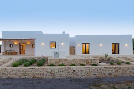 villa vacaciones ibiza villa alquiler ibiza estilo mediterráneo decoración mediterránea decoración ibiza decoración blanco madera   