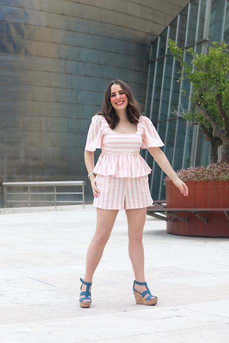 Verano con conjunto rosa de Zara Verano con conjunto rosa de Zara
