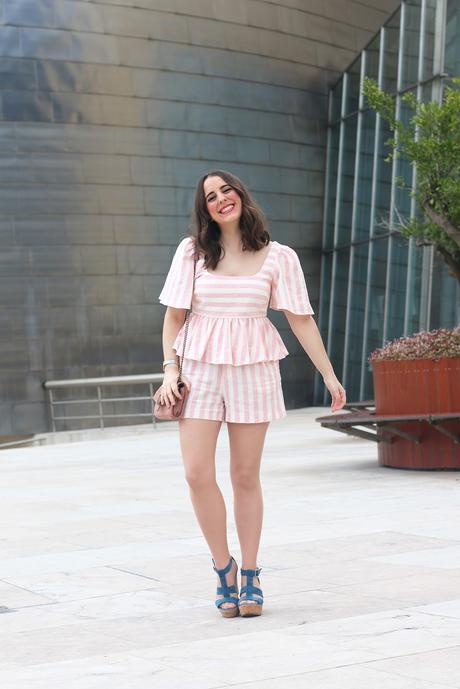 Verano con conjunto rosa de Zara Verano con conjunto rosa de Zara