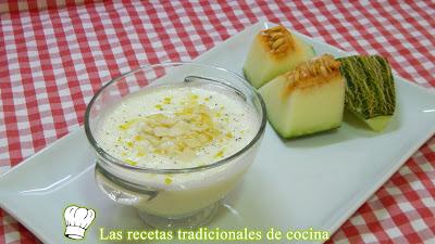 Cómo hacer una deliciosa sopa fría de melón y yogur