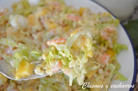 Ensalada de trigo con langostinos y mango