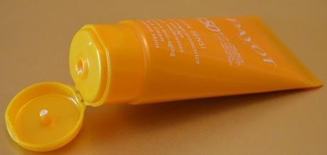 “Sun Sensi” – la línea solar de PAYOT