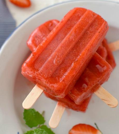 15 formas de no derretirte este verano: polos con fruta 15 formas de no derretirte este verano: polos con fruta