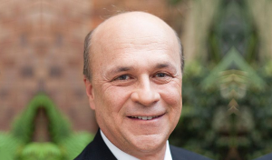 Carlos Antonio Vélez se despacha contra José Pékerman y enciende polémica en la Selección Colombia