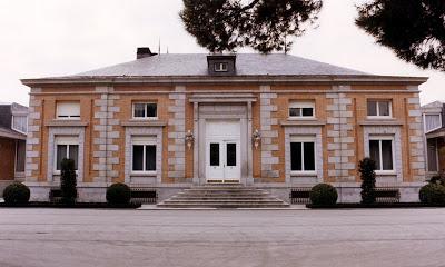 El rey emérito, Juan Carlos I, usaba a Corinna, su amante, “como testaferro para evadir impuestos”.