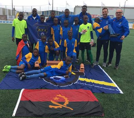 Resumen Escuela de Fútbol Base AFA Angola