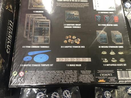 Imágenes y detalles extra de la caja de Adeptus Titanicus