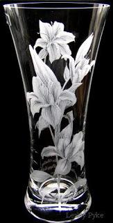 Aprende cómo hacer un hermoso grabado en vidrio paso por paso