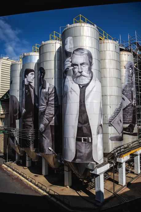 Un homenaje al oficio de la cerveza a través del street art