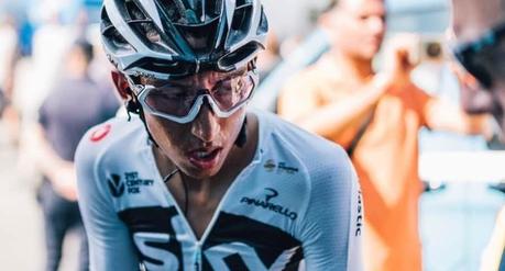 Fuerte caída de Egan Bernal en el Tour de Francia termina  con un dedo roto