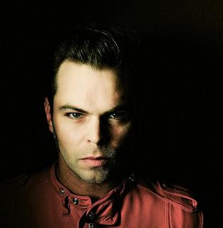 Gaz Coombes - Detroit (2015) Gaz Coombes - Detroit (2015)