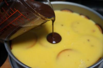 Tarta de flan con galletas y chocolate