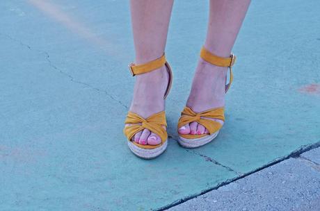 Vestido mostaza de lunares Vestido mostaza de lunares