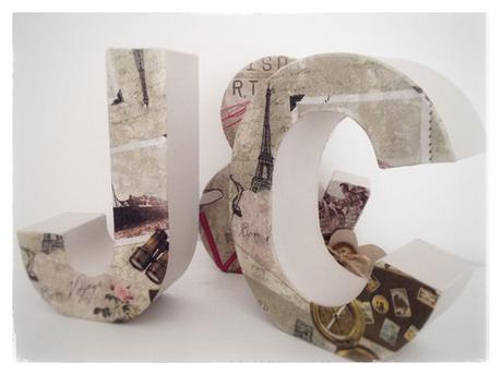 Letras decoradas con decopauge y scrap