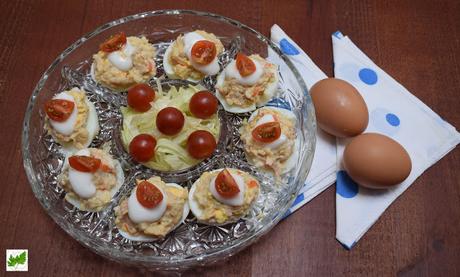 Huevos Rellenos de Ensaladilla de Arroz