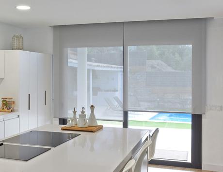 Las ventajas de los estores enrollables, tendencia y practicidad