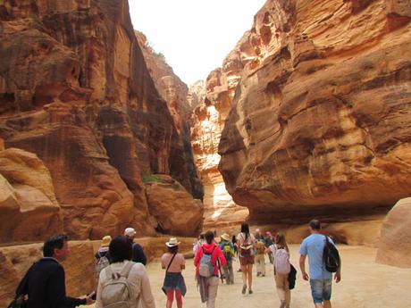 El desfiladero de Petra o Bab as-Sīq. Jordania