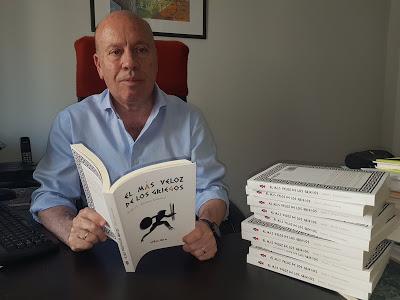 Rafael Álvarez: “En ‘El más veloz de los griegos’ los lectores van a descubrir historias que desconocían o de las que han oído hablar muy de pasada” Rafael Álvarez: “En ‘El más veloz de los griegos’ los lectores van a descubrir historias que desconocían o de las que han oído hablar muy de pasada”