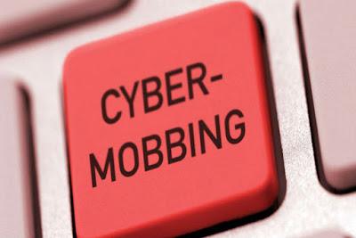 RESEÑA: La Revolución Feminista Geek. RESEÑA: La Revolución Feminista Geek.