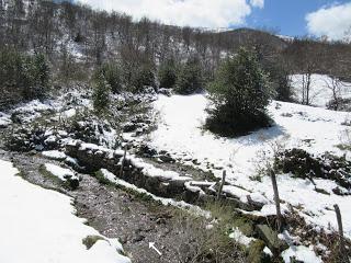 La Romía Riba-Torones-Piedrafita-Escuenas-La Paradiel.la