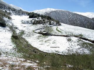 La Romía Riba-Torones-Piedrafita-Escuenas-La Paradiel.la