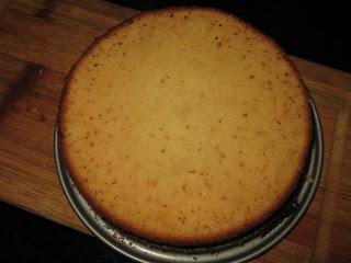 BOSTON CREAM BOSTON CREAM