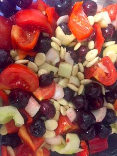 GAZPACHO DE CEREZAS, TOMATE Y ALMENDRA