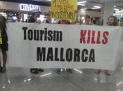 turismo mata Mallorca”, “bunkeriza” Corona tambalea.