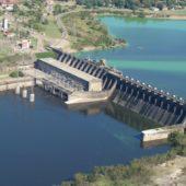 Represa de Baygorria, cría de esturiones