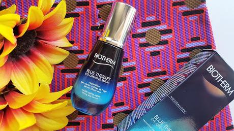 ¿Un Contorno de Ojos que Cuida a la vez las Pestañas? Blue Theraphy Eye Opening de Biotherm