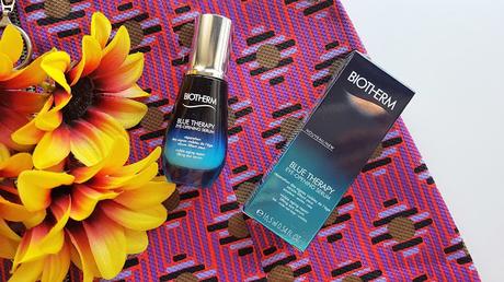 ¿Un Contorno de Ojos que Cuida a la vez las Pestañas? Blue Theraphy Eye Opening de Biotherm