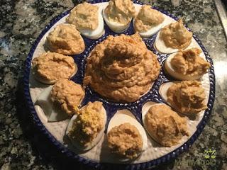HUEVOS RELLENOS CON THERMOMIX