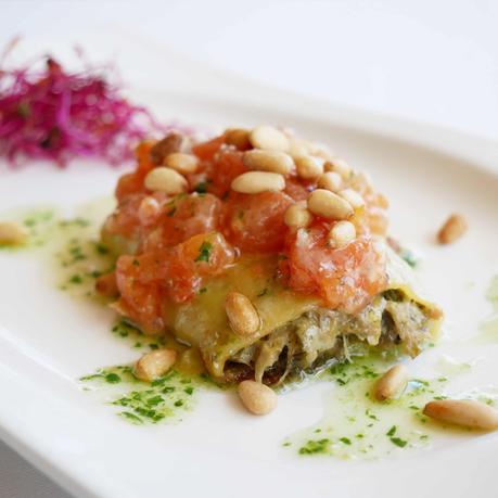 Hostal La Plaça: 75 años de historia.