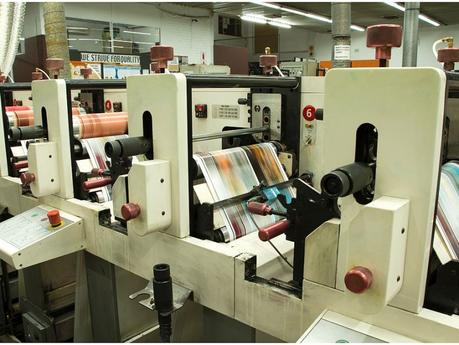 What are the Benefits of Digital Printing for Custom Labels?