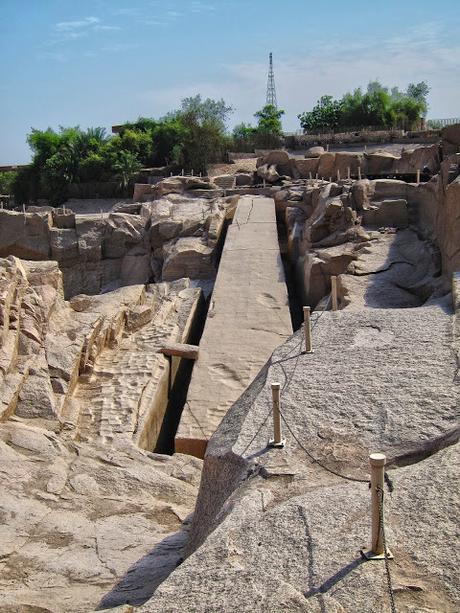 EGIPTO (DIA 1: ASUAN-TEMPLO PHILAE) EGIPTO (DIA 1: ASUAN-TEMPLO PHILAE)