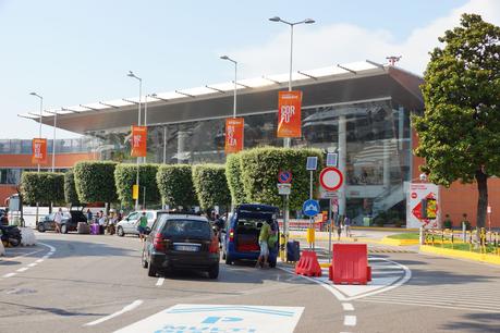 Cómo ir del aeropuerto de Nápoles al centro