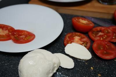 Ensalada de tomate y mozarella