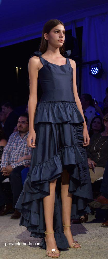 Alexia Ulibarri Presenta Su Colección “Flora” En El Acuario Michin Alexia Ulibarri Presenta Su Colección “Flora” En El Acuario Michin