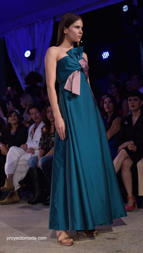 Alexia Ulibarri Presenta Su Colección “Flora” En El Acuario Michin Alexia Ulibarri Presenta Su Colección “Flora” En El Acuario Michin