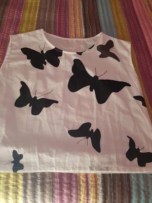 BLUSA MARIPOSAS ( CON PATRON )