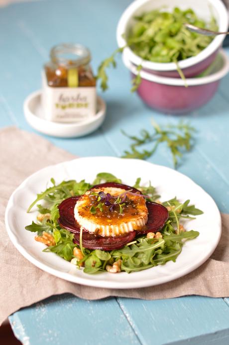 Ensalada templada de remolacha con vinagreta de pepinillos Ensalada templada de remolacha con vinagreta de pepinillos