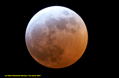 Eclipse total de Luna del 4 de marzo de 2007. Víctor Manchado